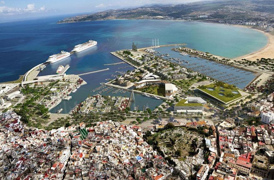 Ap 2Ch City Centre Parking En Face Hilton A Cote Du Plage Tanger Buitenkant foto